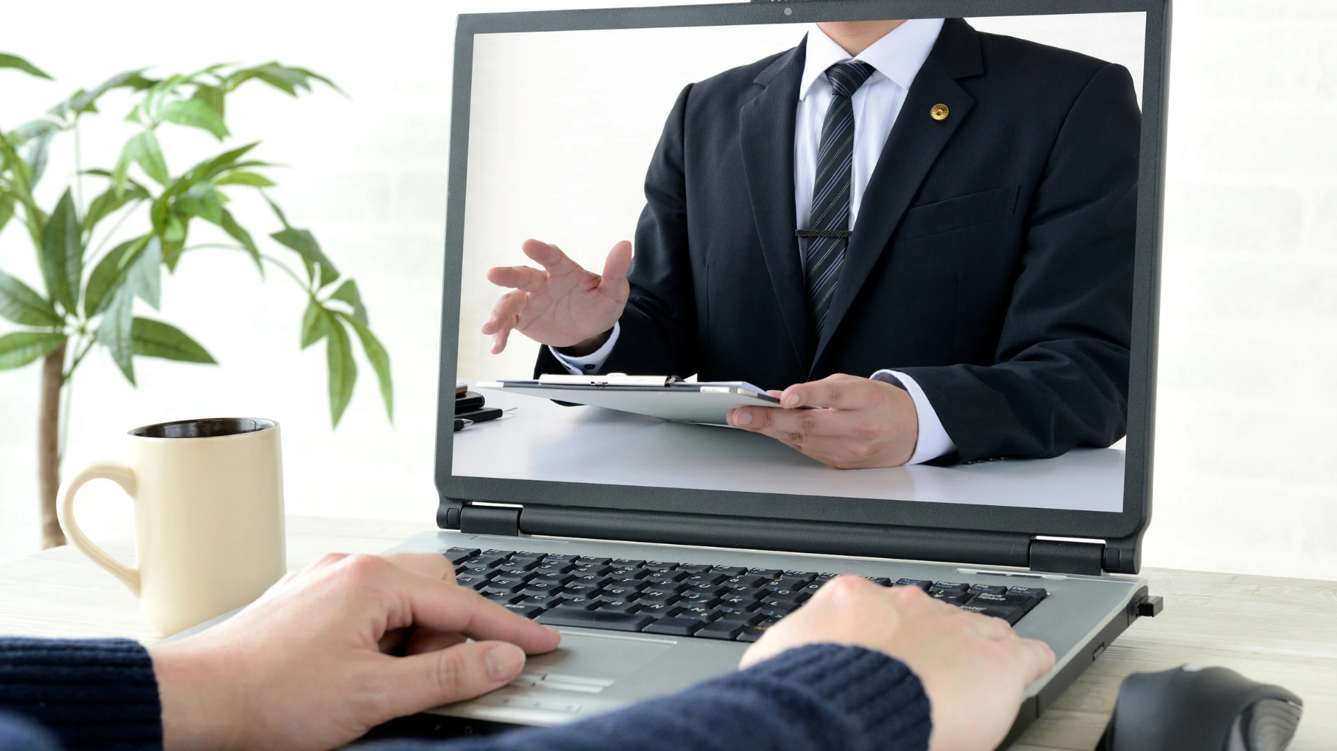 Find Lawyer Online-Precautions To Keep When Hiring Advocate
