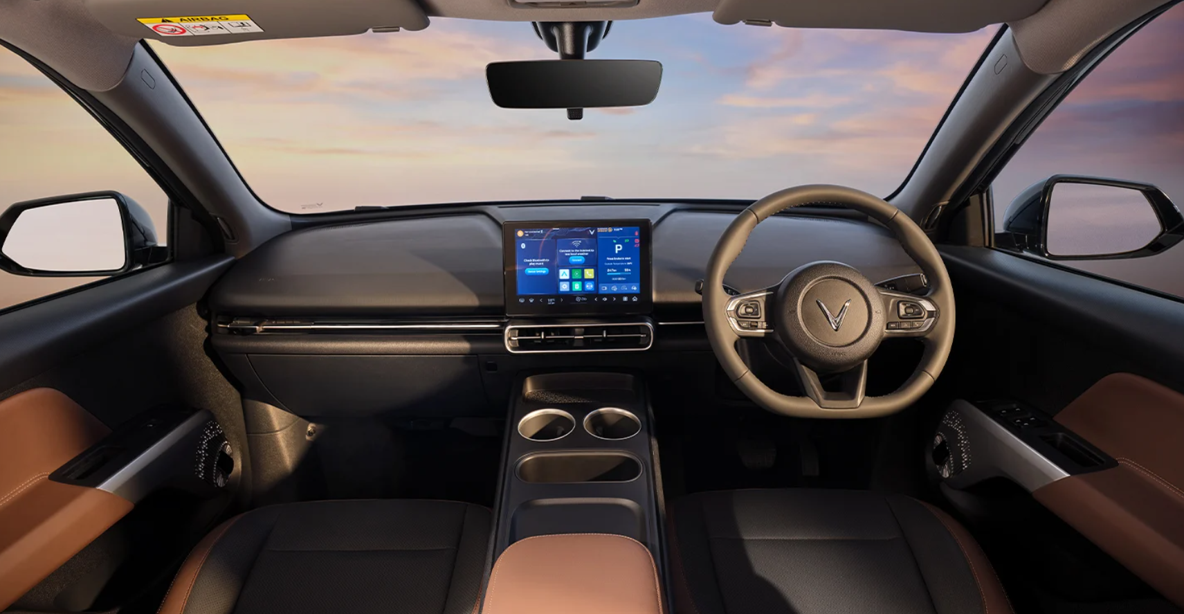 VinFast VF MPV7 Launched in India at INR 24.49 Lakh- A New Electric MPV for Big Families - Front Interiors and Dashboard