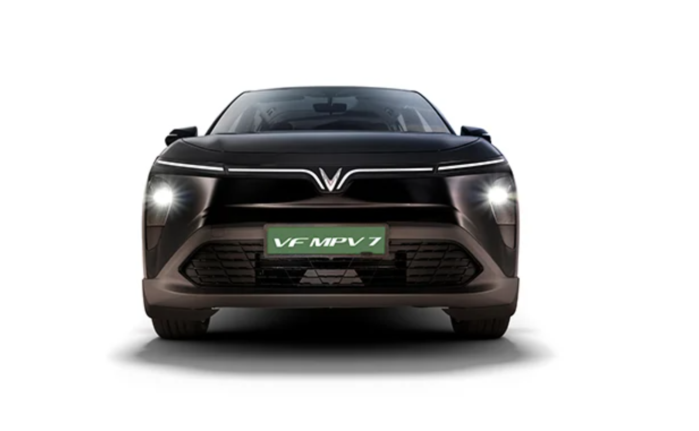 VinFast VF MPV7 Launched in India at INR 24.49 Lakh- A New Electric MPV for Big Families - Front view