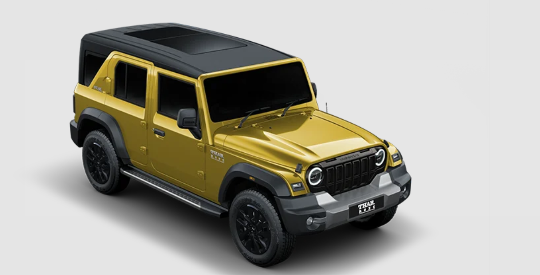Mahindra Thar 4x4 vs Thar Roxx 4x4-Which Rugged and Muscular Is Better to Buy