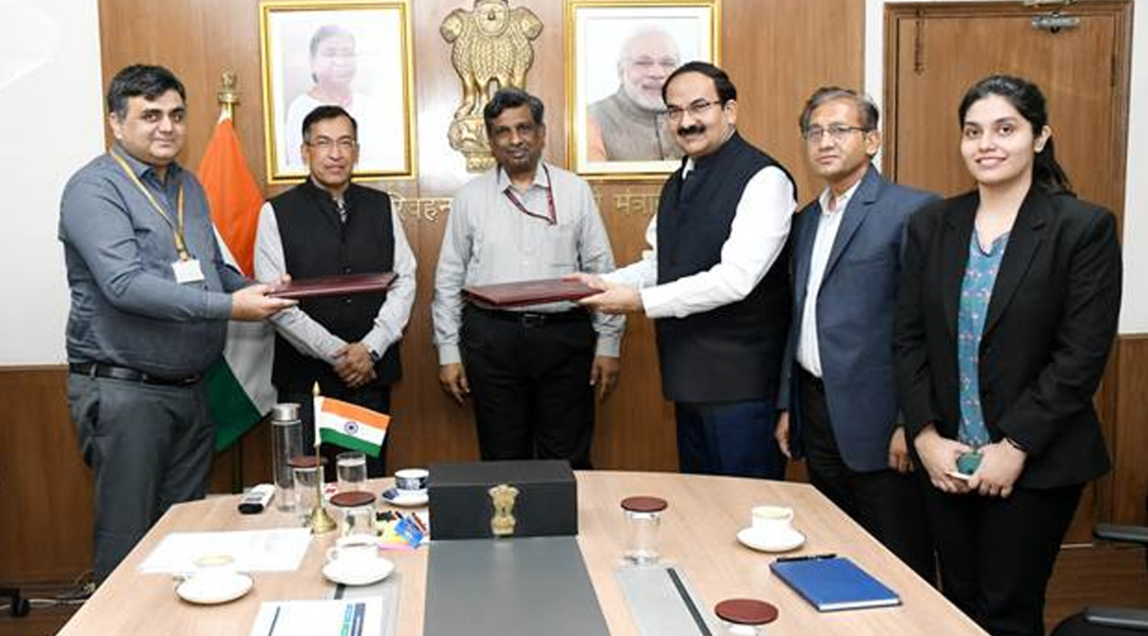 Ashok Leyland and Switch Mobility Join Centre’s Vehicle Replacement Push, What It Means for Cleaner Roads