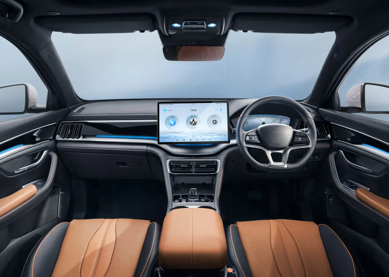 BYD Sealion 6 Plug-In Hybrid - Interiors