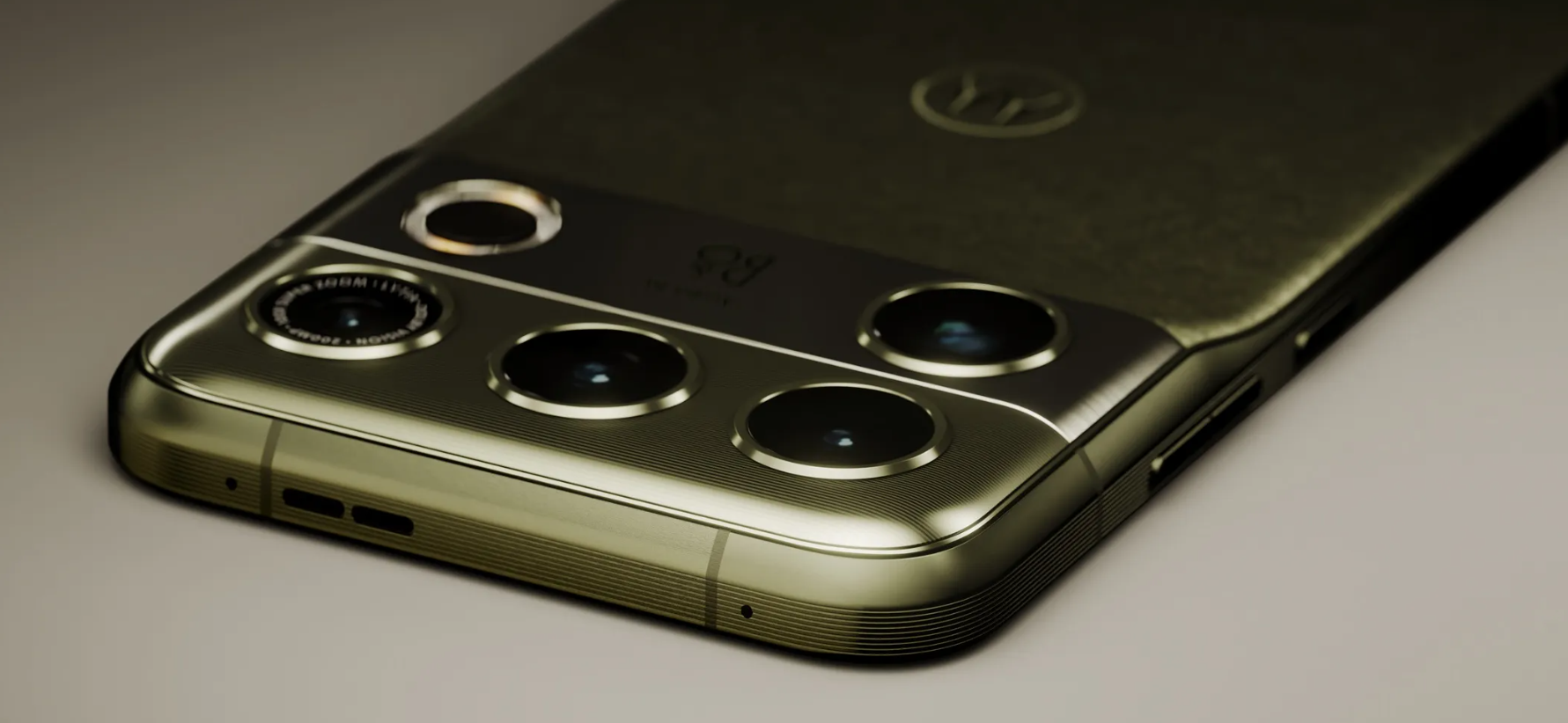 Motorola Teases Signature 27